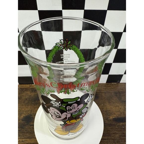 6” Vintage 1982 Walt Disney Mickey’s Christmas Carol Glasses Coca Cola Set of 2 - Picture 6 of 6